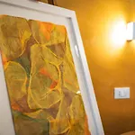 San Giusto Elegante Bilocale Con Balcone E Vista