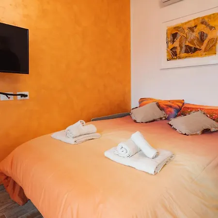 Appartement San Giusto Elegante Bilocale Con Balcone E Vista *