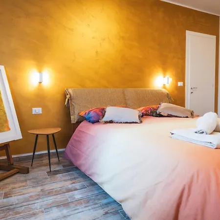 Appartement San Giusto Elegante Bilocale Con Balcone E Vista Triëst